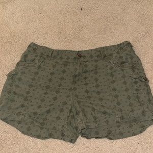 Army Green Maurice’s shorts